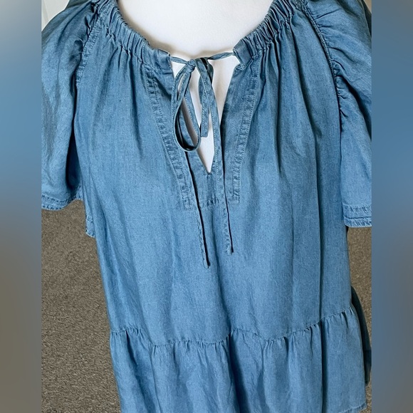 NWT Joes Jeans Chambray Flutter Top Size Large - Picture 4 of 9